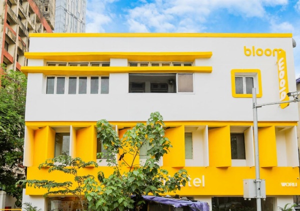 Bloom Hotel - Worli South Mumbai image 3